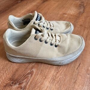 Nobull CrossFit athletic shoes light beige Casual Tan Canvas Sneakers